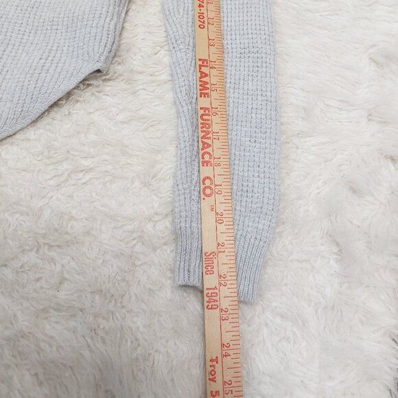 Wilfred Free Women's Light Gray 100% Merino Wool V-Neck Sweater - Picture 6 of 9